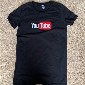 Black youtube shirt